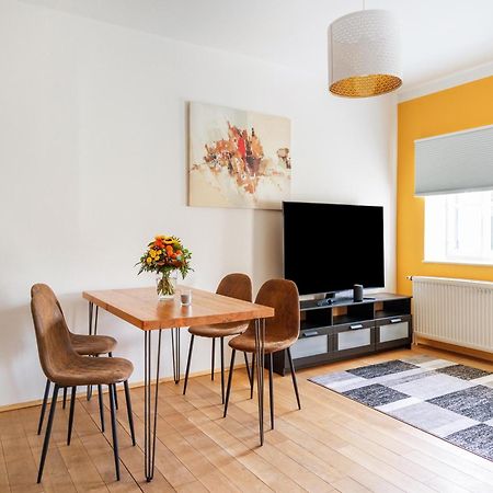Ferienwohnungen Und Appartements Im Idyllischen Vierkanthof, Gruppenurlaube Fürstenfeld Eksteriør billede
